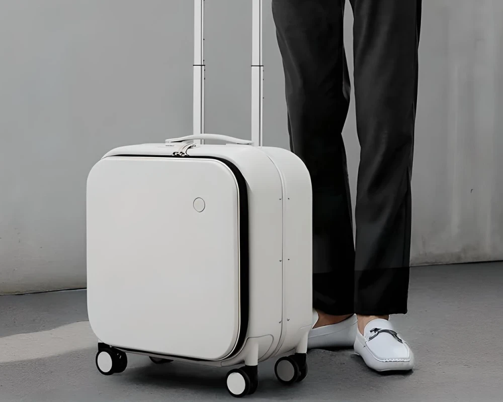 men's carry on luggage