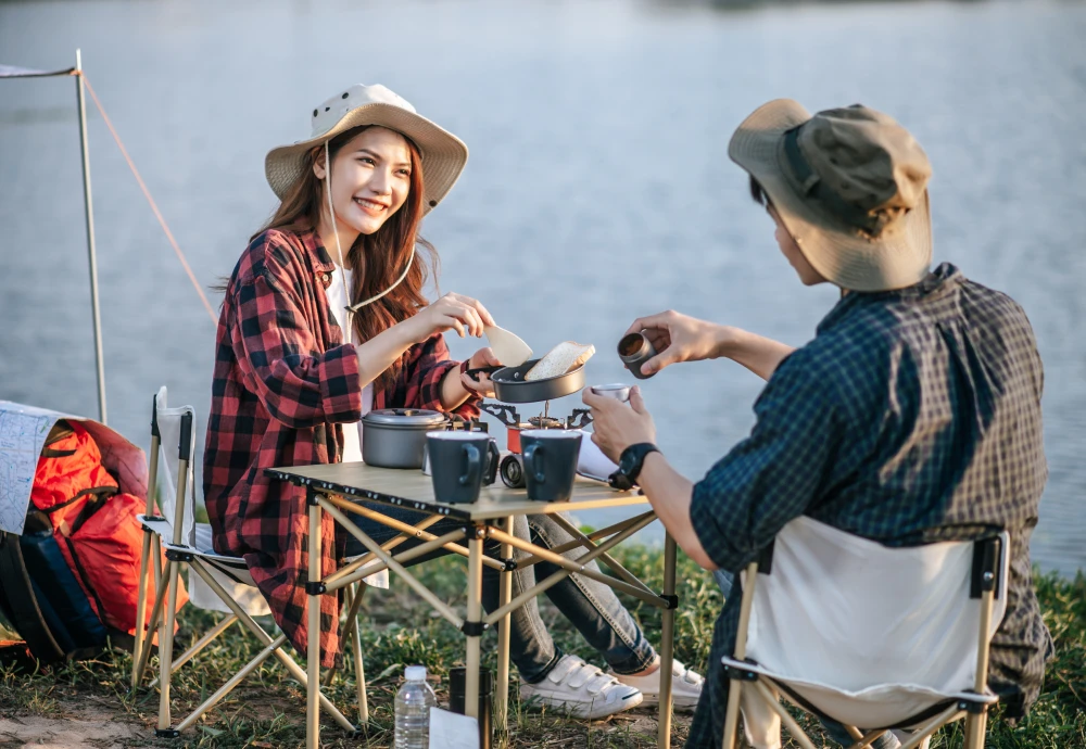 keeping guests cool at outdoor party